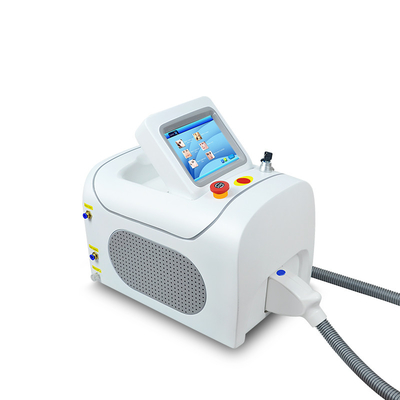 Draagbare Q Switched Beauty persoonlijke verzorging Nd Yag laser machine voor tatoeage verwijdering Donkere kringen Pigment verwijdering