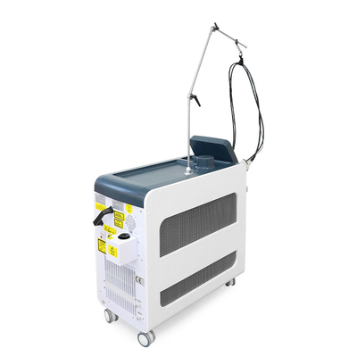 De nieuwste Alexandrite Laser 755nm 1064nm Long Pulse Nd Yag Laser Permanente Haarafhaalmachine