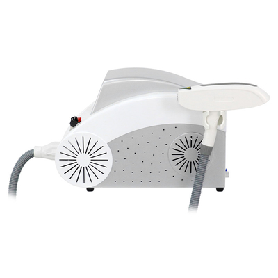 Desktop Q Switched Nd Yag Laser 1064nm 532nm tatoeage verwijdering machine voor huid whitening