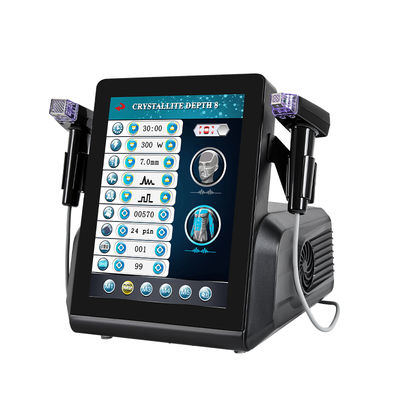 Verticale litteken verwijdering Acne verwijdering Lichaamsgezicht Microneedling Rf Fractionele machine