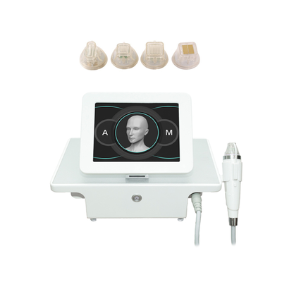 Verwaarloosbare Gouden RF Microneedle Machine Litteken Striae Verwijdering Gezicht Lifting Huidverjonging Schoonheidsapparatuur